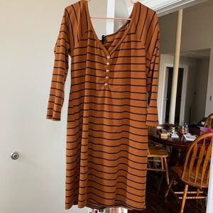 Long sleeve over the shoulder